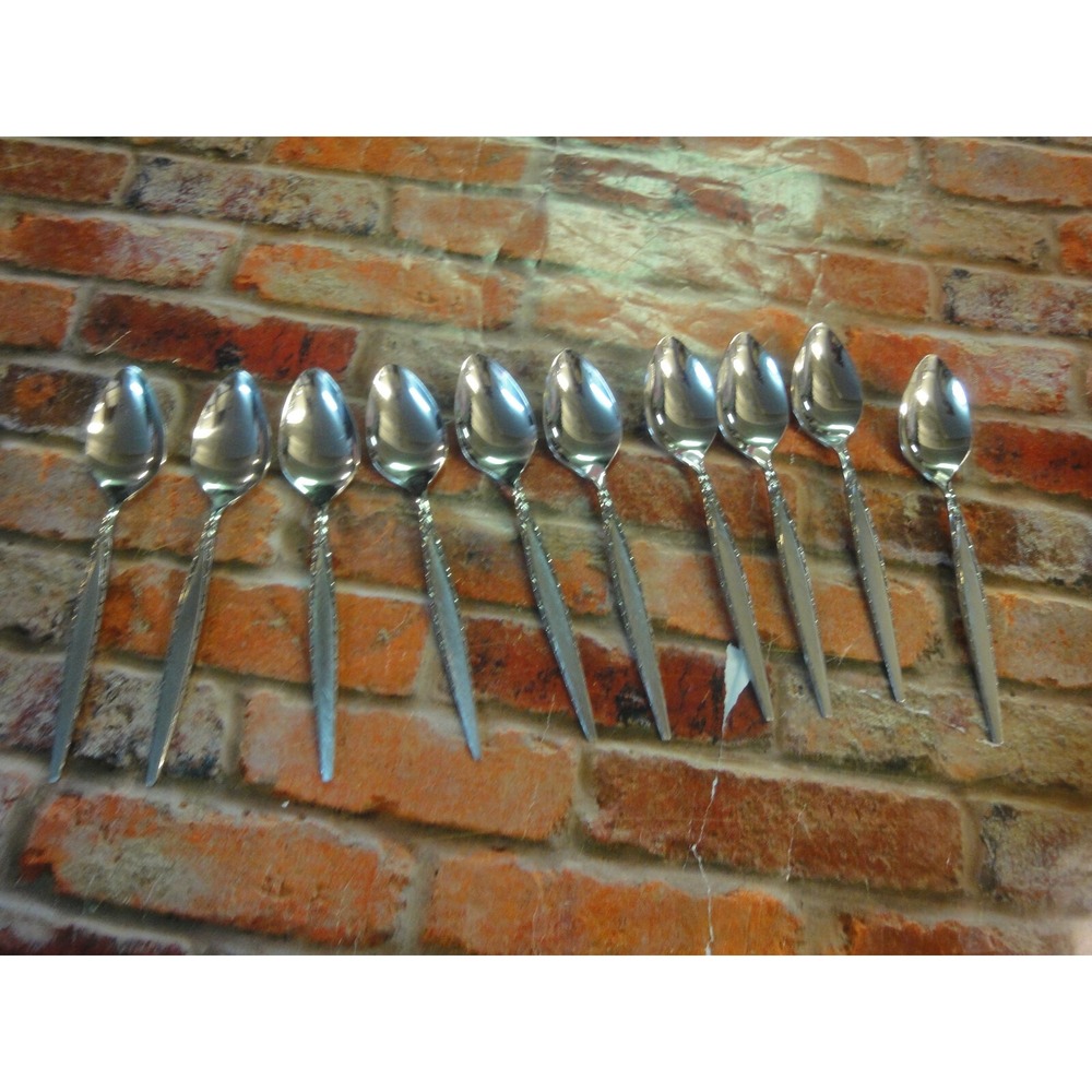 10 lot vintage Community stainless Teaspoon with design
